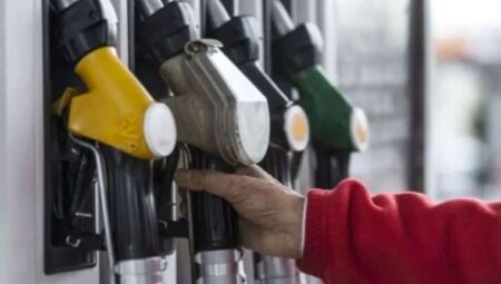 Benzin ve motorine indirim gelir mi? Güncel benzin ve motorin fiyatları (21 Ocak 2023)