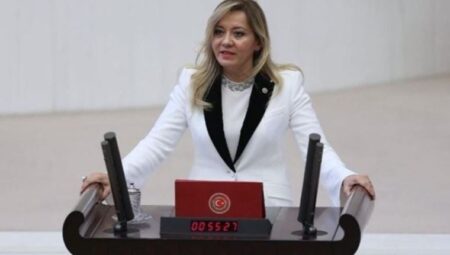 İYİ Parti Isparta Milletvekili Aylin Cesur: ‘Soğana son bir yılda yüzde 300 zam yapıldı’