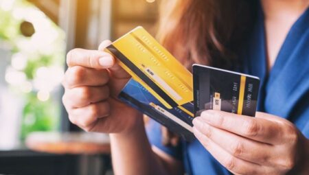Yurttaş, çareyi kredi ve kartta arıyor: Sürekli borçlanıyoruz