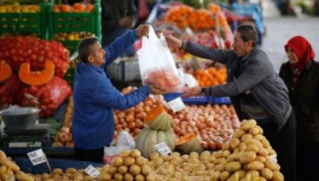 DİSK-AR: Dar gelirlinin gıda enflasyonu yüzde 102.3